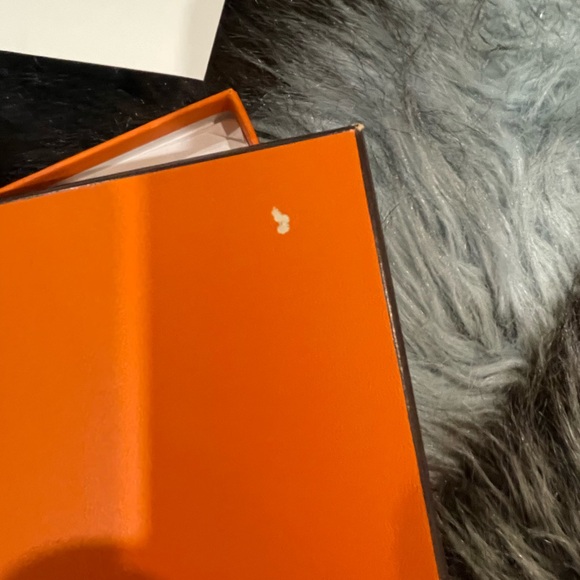 Hermès Floral Silk Scarf - Picture 7 of 7